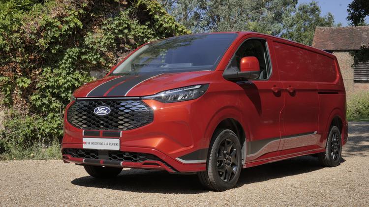 FORD TRANSIT CUSTOM 100kW 65kWh H1 Van Trend Auto